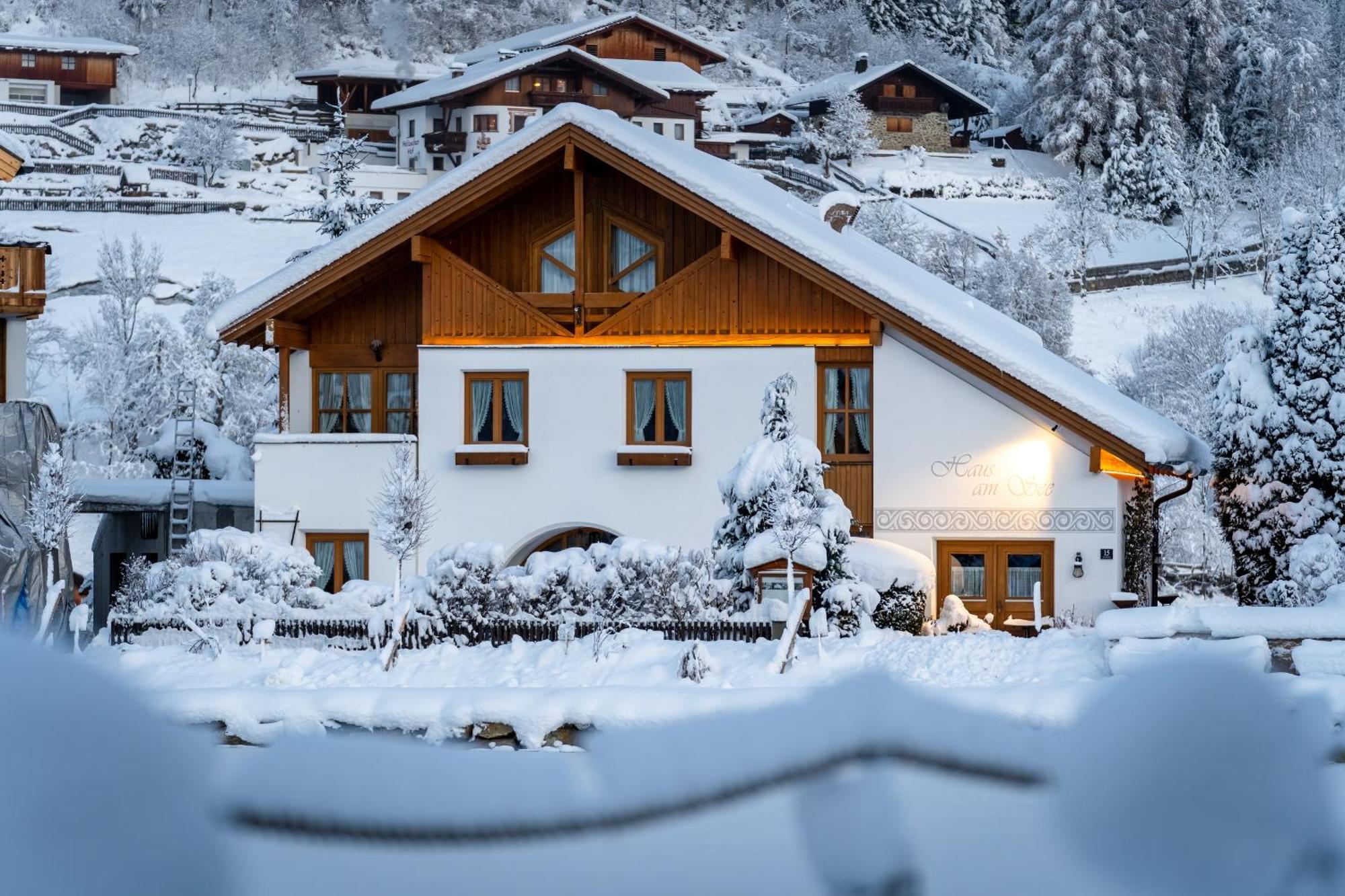 Ferienhaus Am Burgsee Ladis Exterior photo